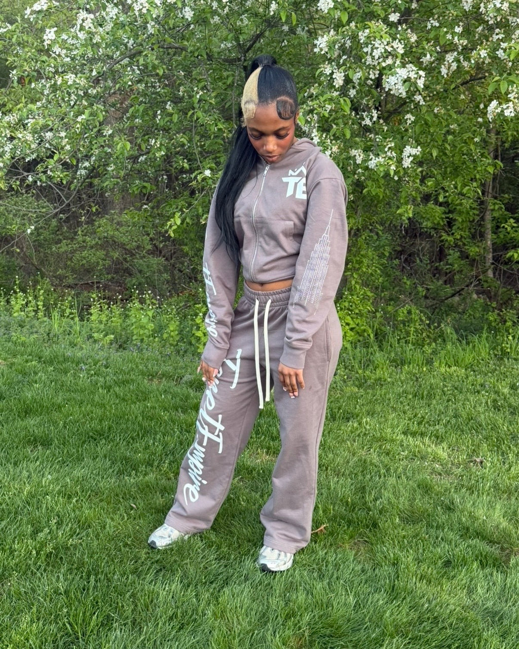 TE Hoodie